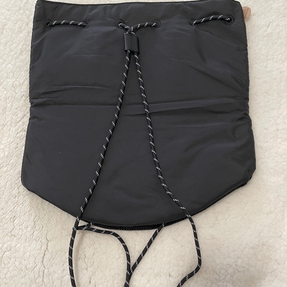 Victoria’s Secret Pink Drawstring Backpack - Picture 2 of 2